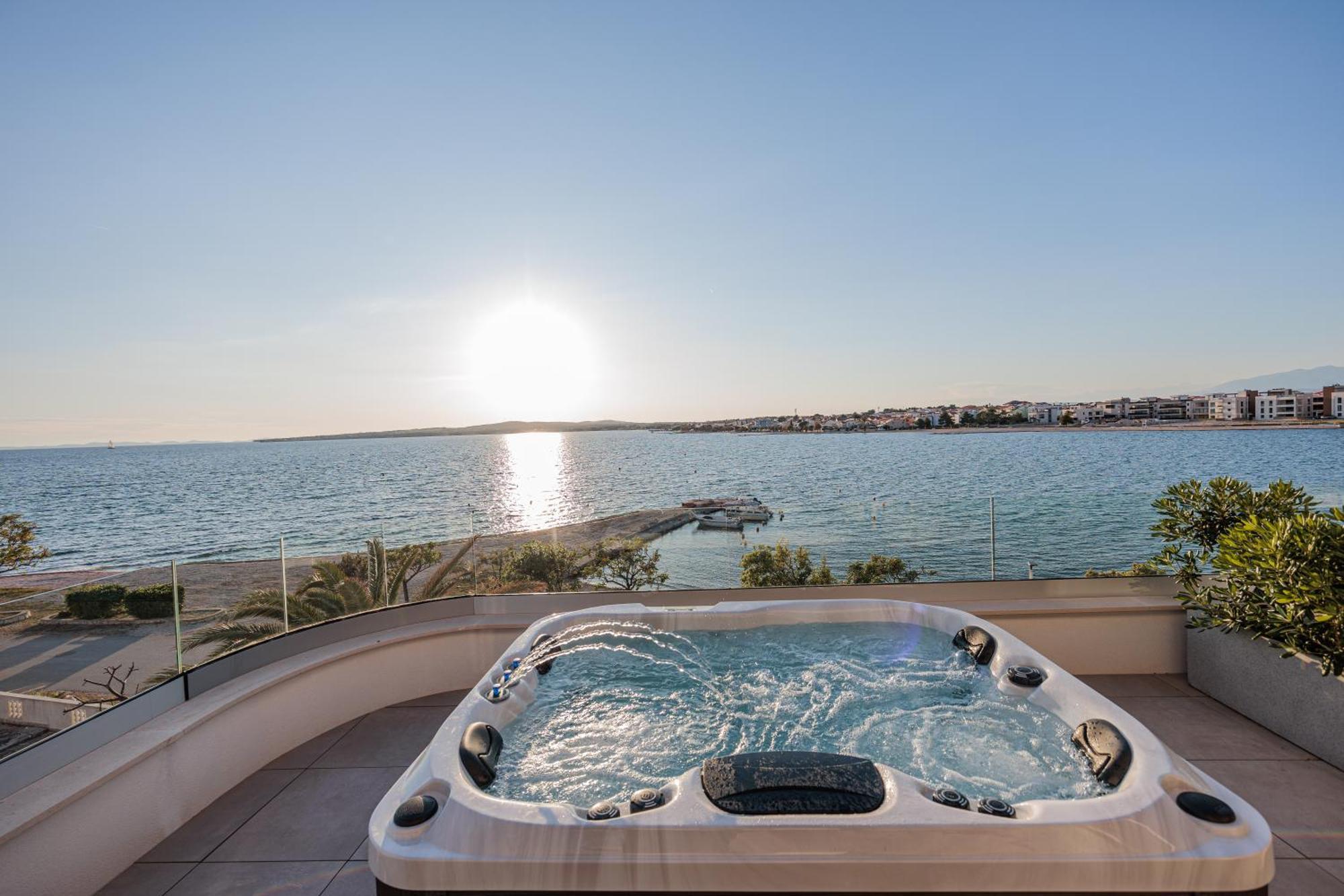 Apartments Dernaj Vir Εξωτερικό φωτογραφία