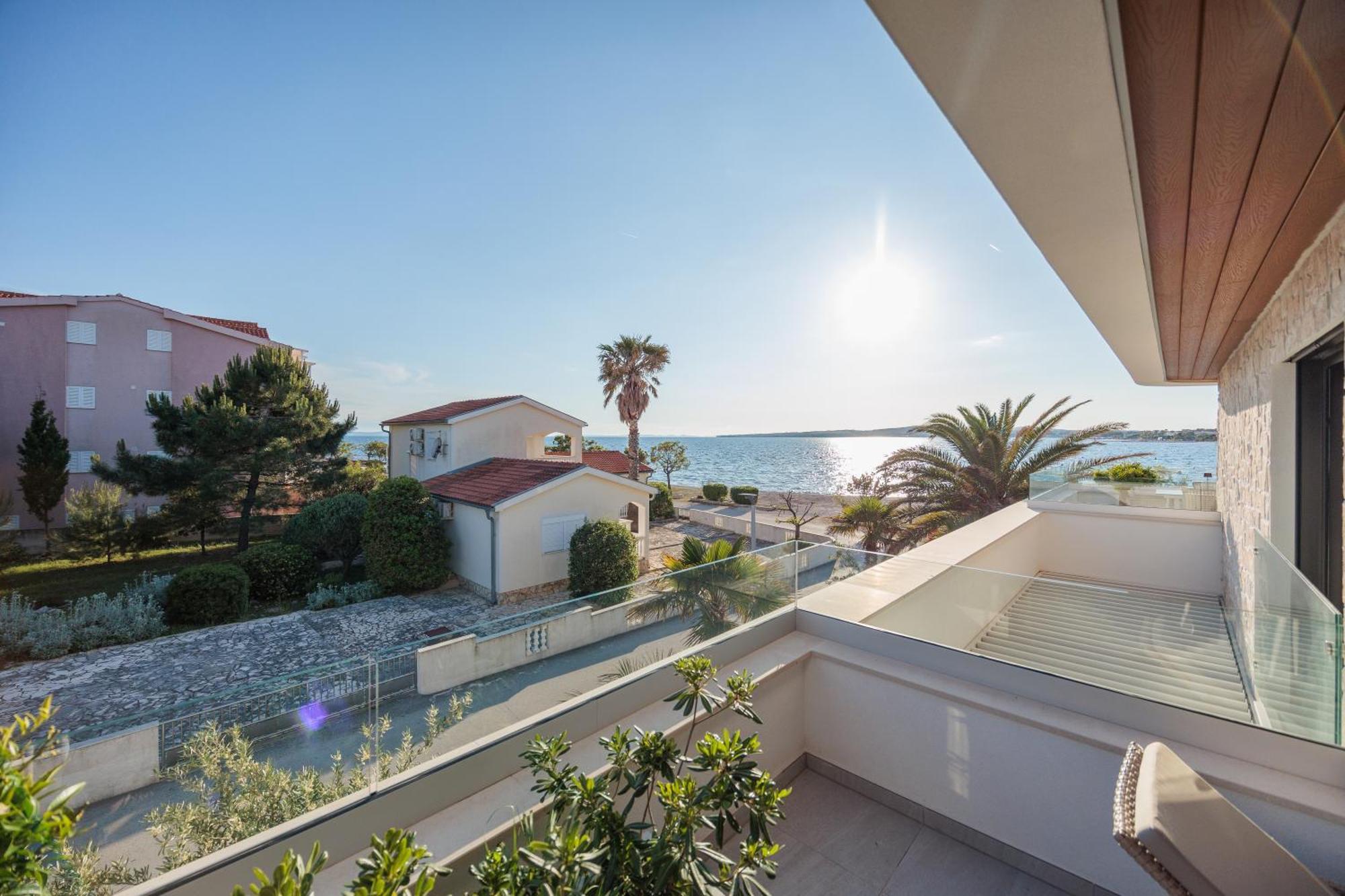 Apartments Dernaj Vir Εξωτερικό φωτογραφία
