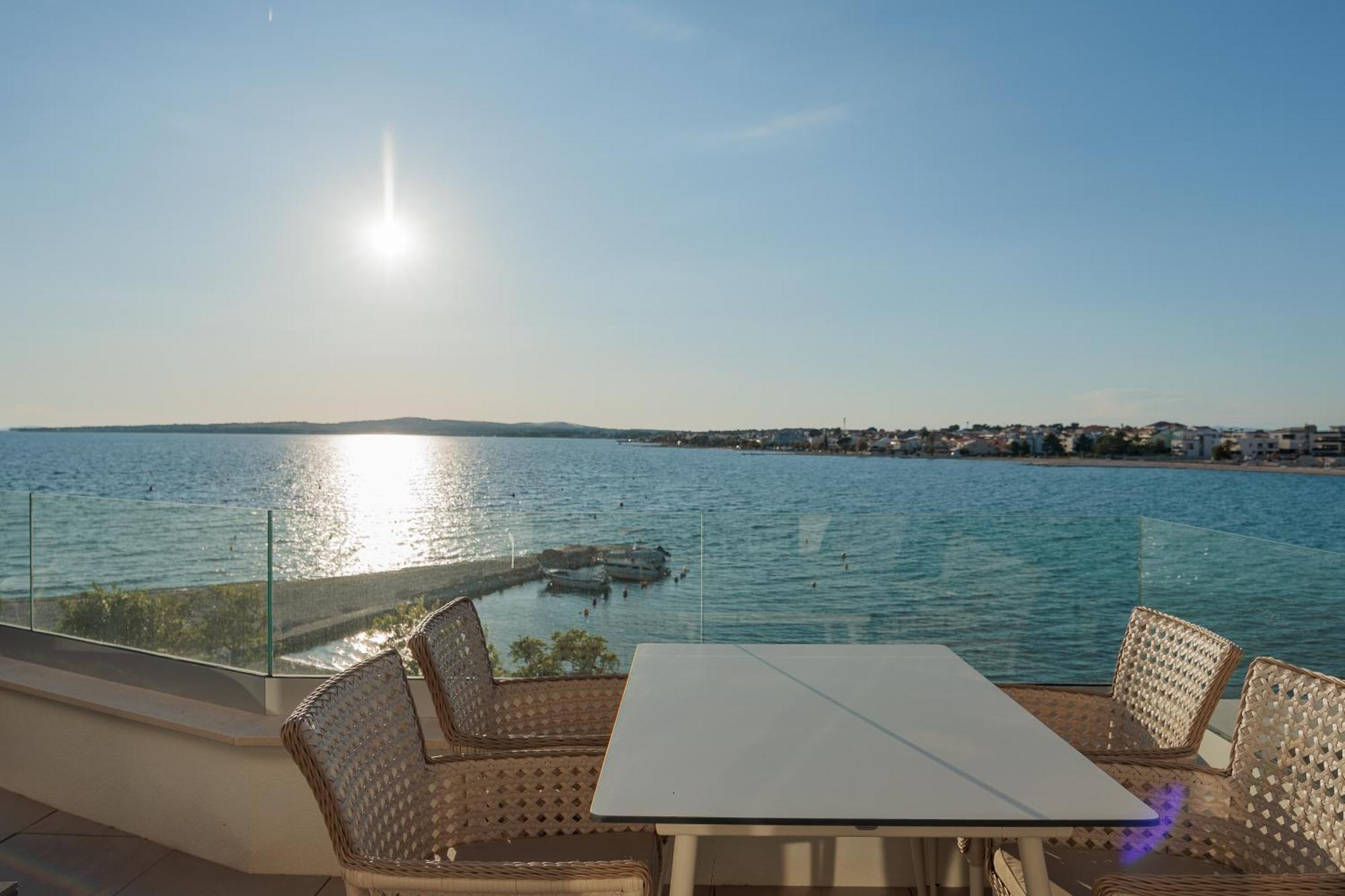 Apartments Dernaj Vir Εξωτερικό φωτογραφία