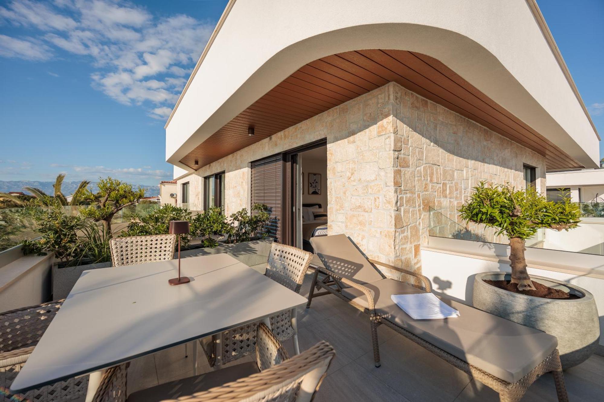 Apartments Dernaj Vir Εξωτερικό φωτογραφία